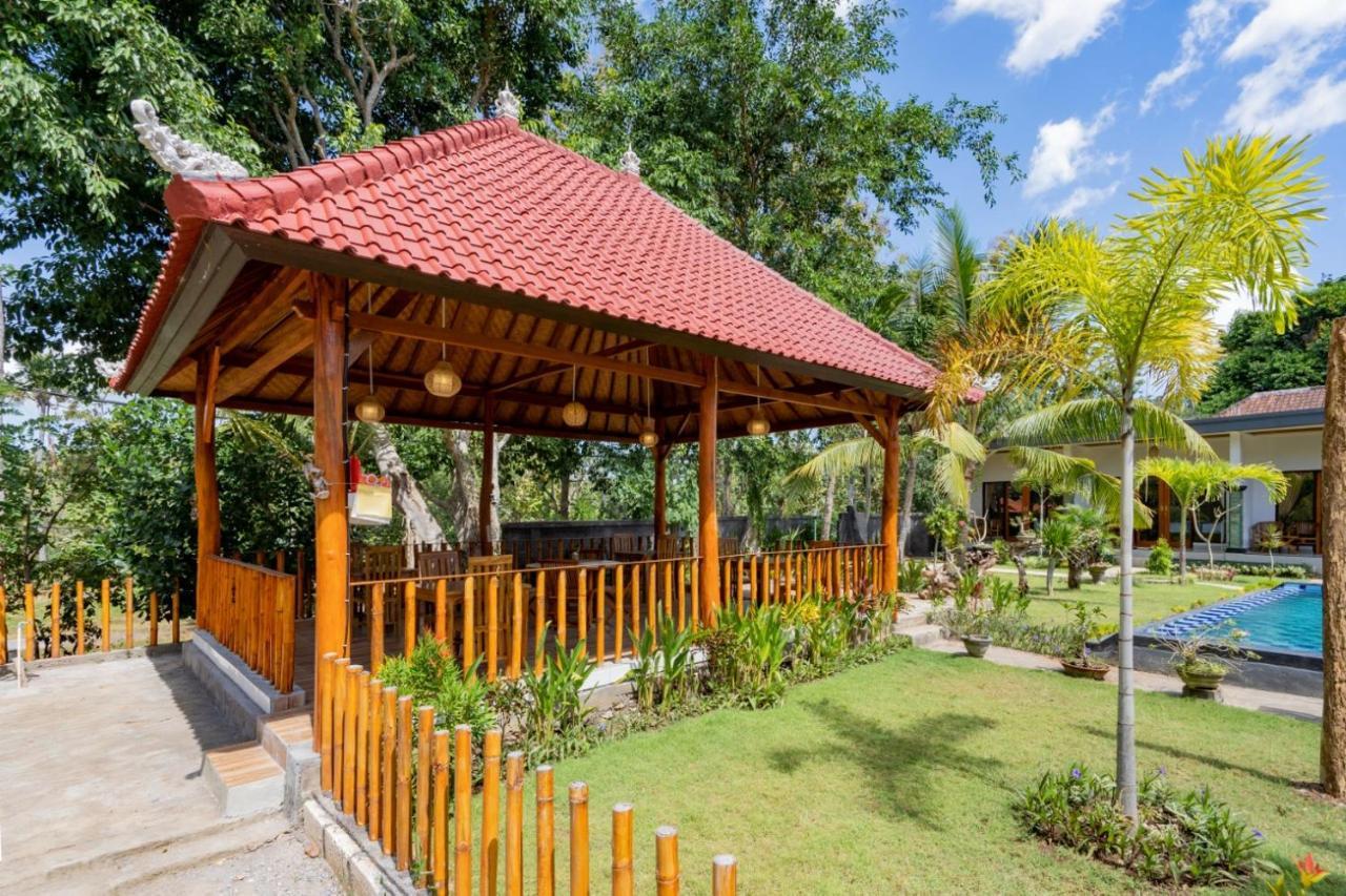Surya Maha Bungallo Toyapakeh Luaran gambar