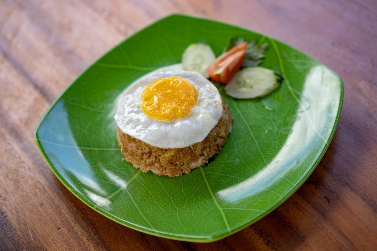 Surya Maha Bungallo Toyapakeh Luaran gambar
